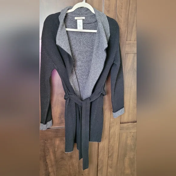 Cardigan - Picture 2 of 5